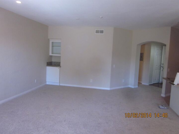 Property Photo:  404 N Horne Street D22  CA 92054 
