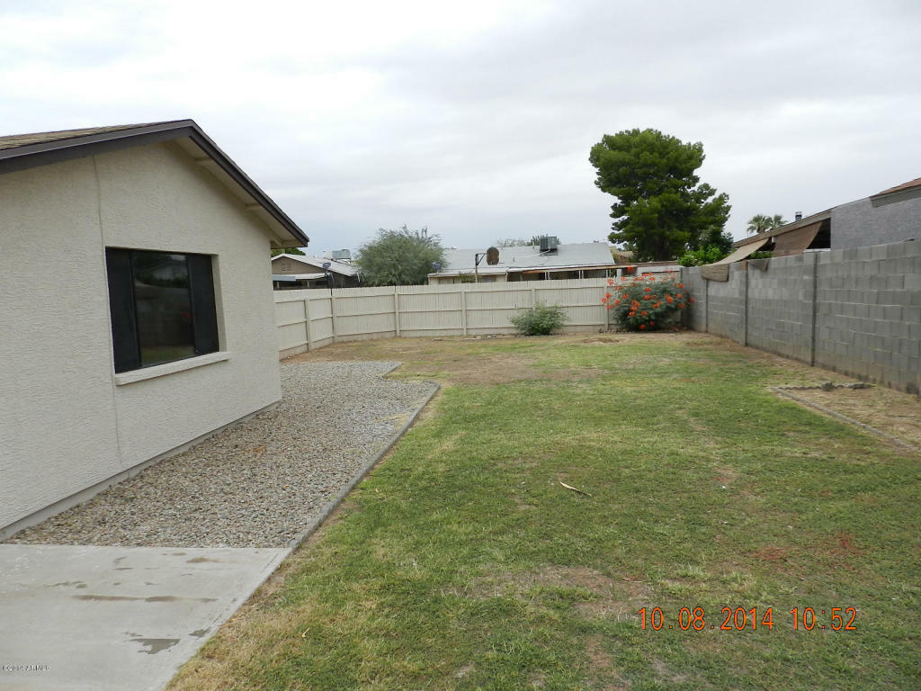 Property Photo:  3350 W Country Gables Drive  AZ 85053 