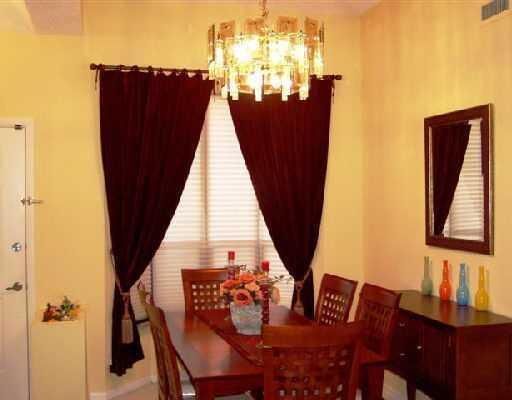 Property Photo: 7472 La Paz Place 302 FL 33433