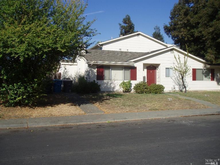 Property Photo: 145 Woodbury Circle CA 95687