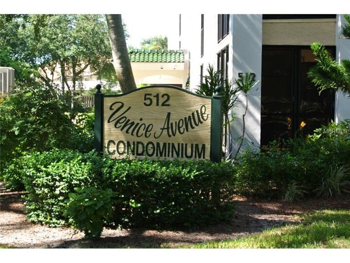 Property Photo: 512 W Venice Avenue 203 FL 34285