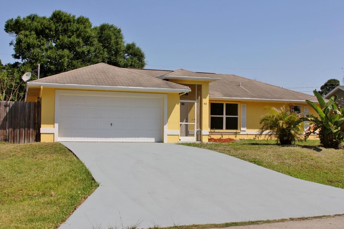 Property Photo:  413 SW Laconic Avenue  FL 34953 