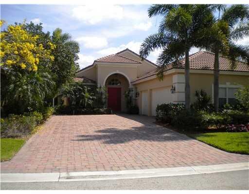 Property Photo:  8167 Spyglass Drive  FL 33412 