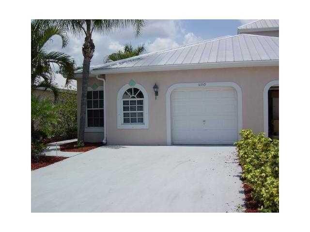 Property Photo:  10749 Pelican Drive  FL 33414 