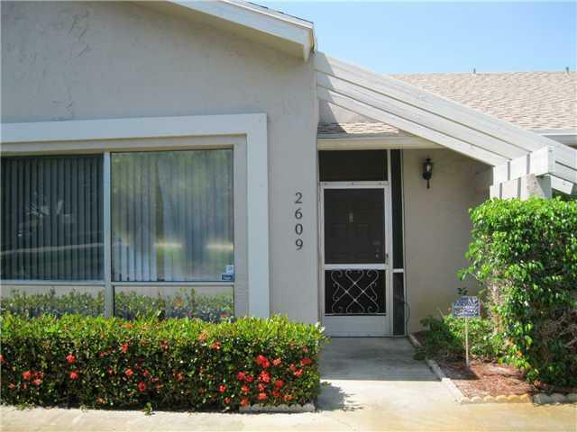 Property Photo:  2609 Zorno Way  FL 33445 