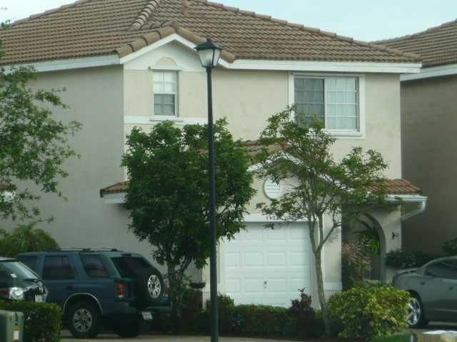 Property Photo:  5400 94th Terrace  FL 33351 