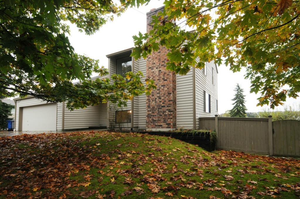 Property Photo:  21434 4th Ave S  WA 98198 