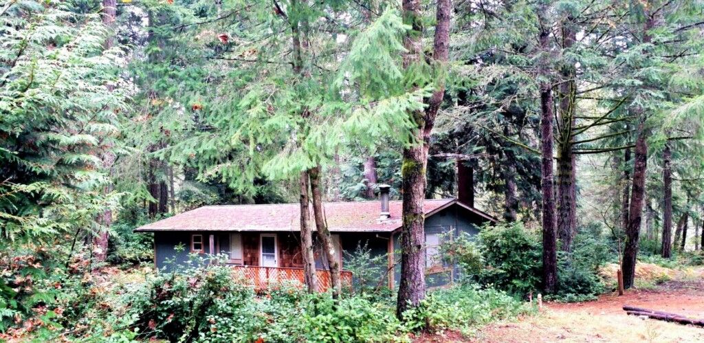 Property Photo: 11119 Juniper Place Ai WA 98303