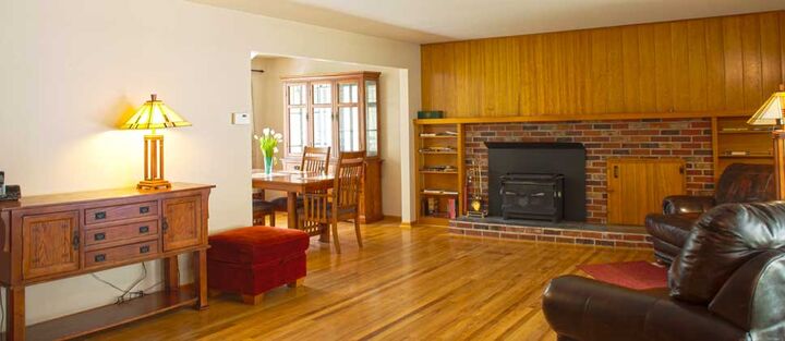 Property Photo:  20853 2nd Place SW  WA 98166 