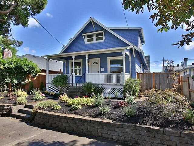 Property Photo:  4542 NE 26th Ave  OR 97211 