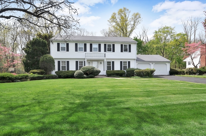 Property Photo: 25 Craig Rd NJ 07642