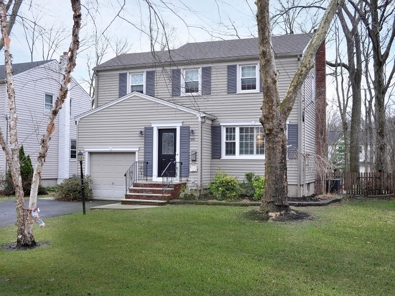 Property Photo:  914 Coolidge St  NJ 07090 