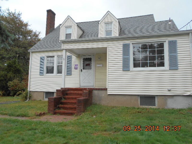 Property Photo:  260 Eagle Rock Ave  NJ 07068 