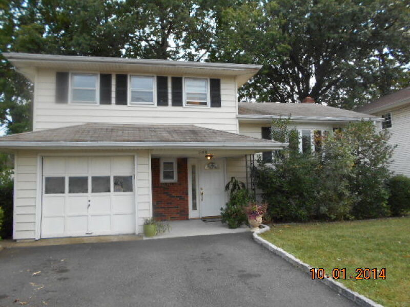 Property Photo: 1184 Carlton Ter NJ 07083