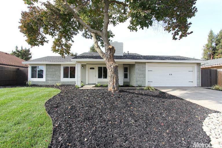 Property Photo:  9069 Meadowsweet Way  CA 95624 