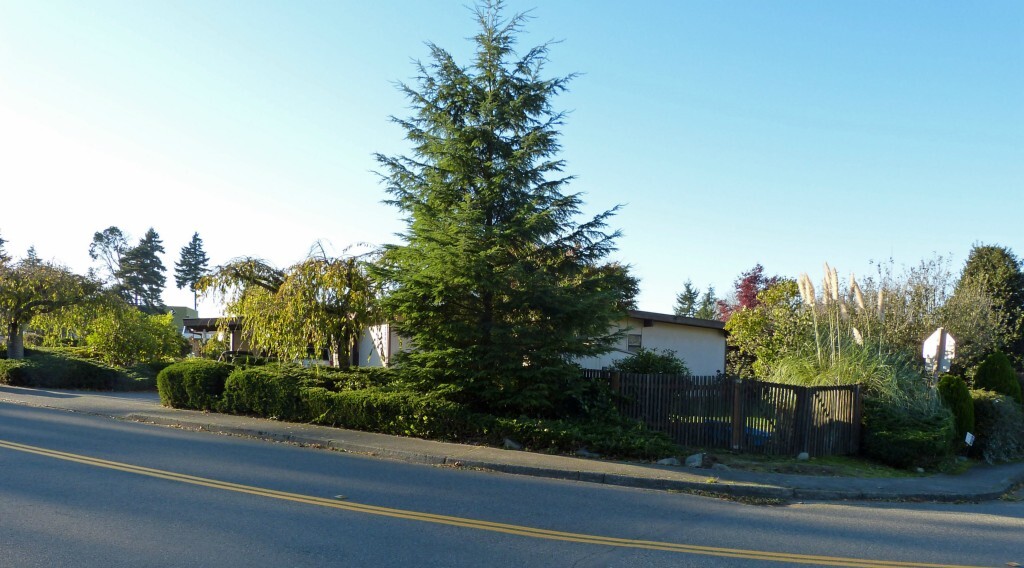 Property Photo: 28844 11th Ave S WA 98003