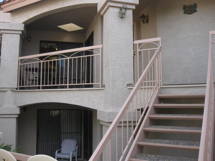 Property Photo: 9151 W Greenway Road 209 AZ 85381