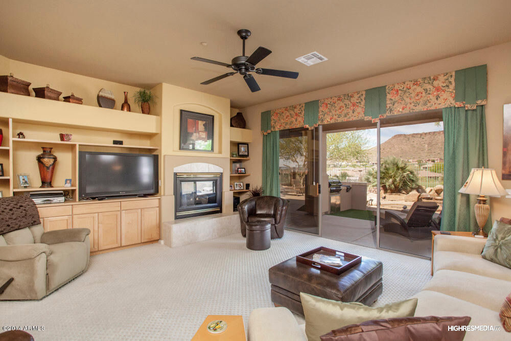 Property Photo: 9216 N Longfeather Drive AZ 85268