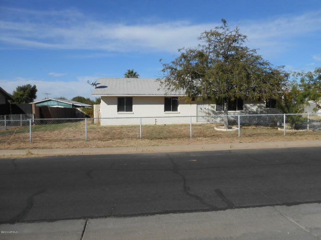 Property Photo:  1718 S 80th Place  AZ 85209 