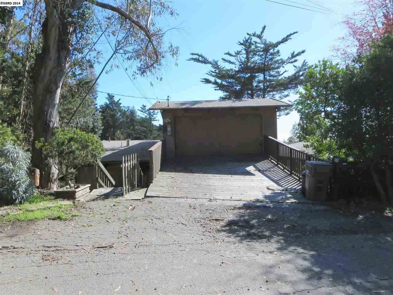 Property Photo:  2535 Chelsea Drive  CA 94611-2419 