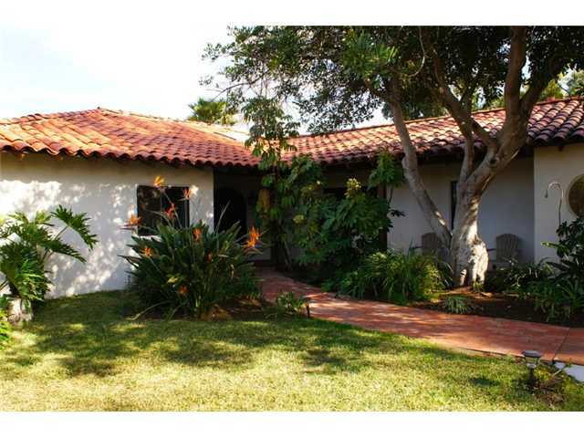 Property Photo: 1228 Oasis Drive CA 92026
