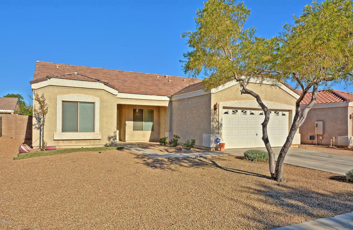 Property Photo: 12074 W Dreyfus Drive AZ 85335