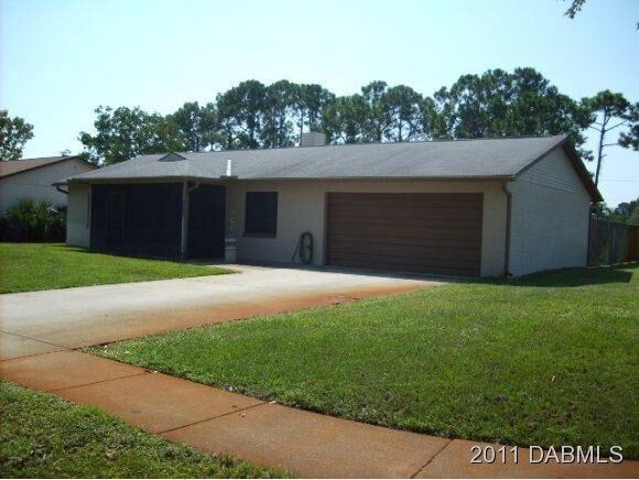Property Photo: 1432 Harnden Road FL 32129