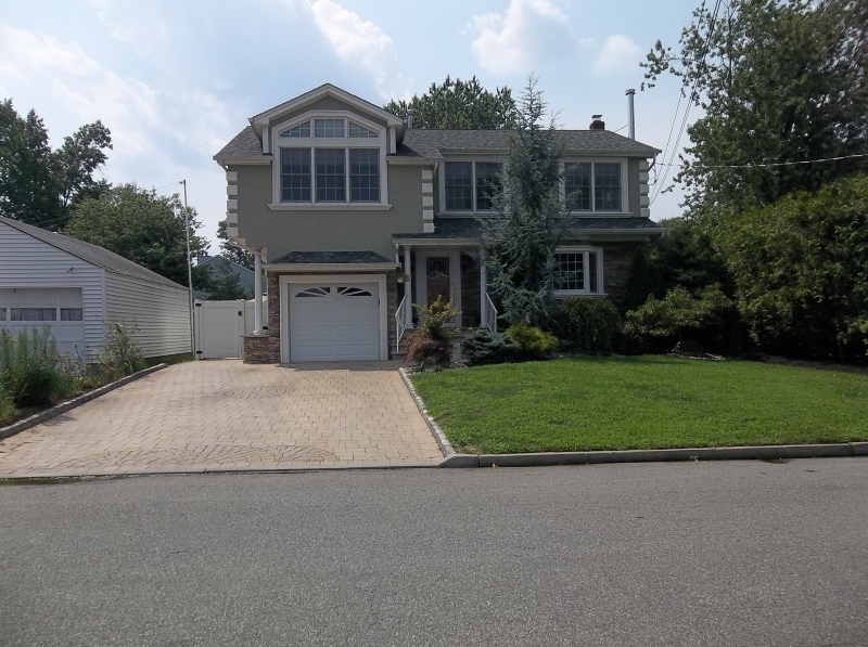 Property Photo:  309 Maple St  NJ 07027 