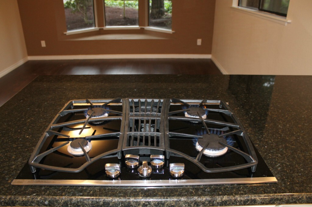Property Photo: 6024 34th St NW WA 98335