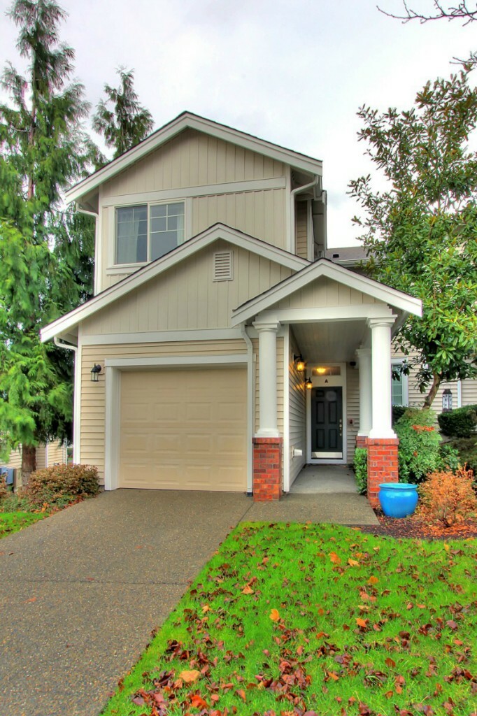 108 S 49th Place A  Renton WA 98055 photo