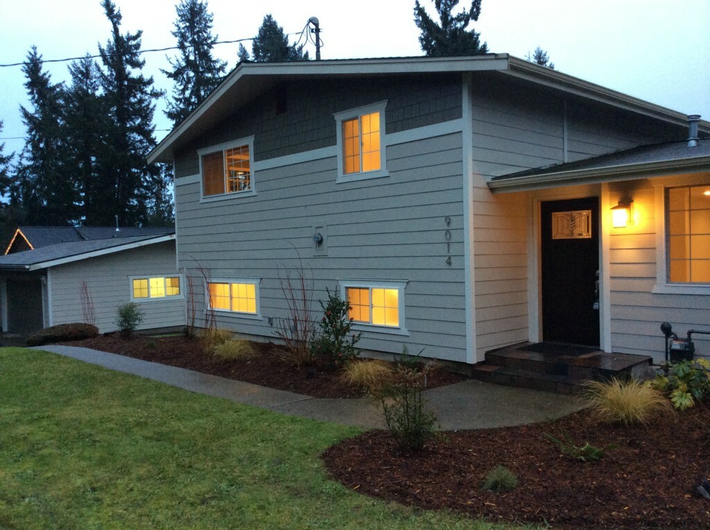 Property Photo: 9014 33rd St E WA 98371