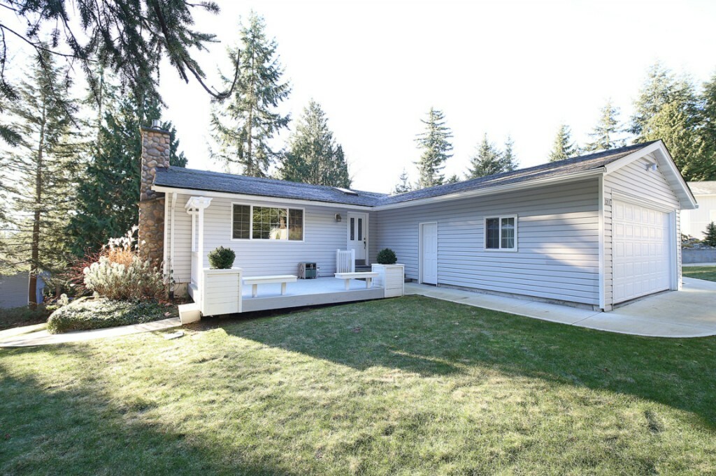 Property Photo:  1211 216th Ave NE  WA 98074 