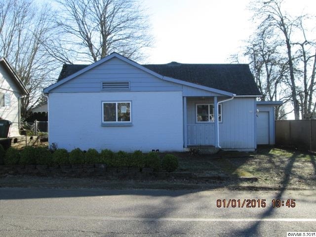 Property Photo: 222 SE Church St OR 97385