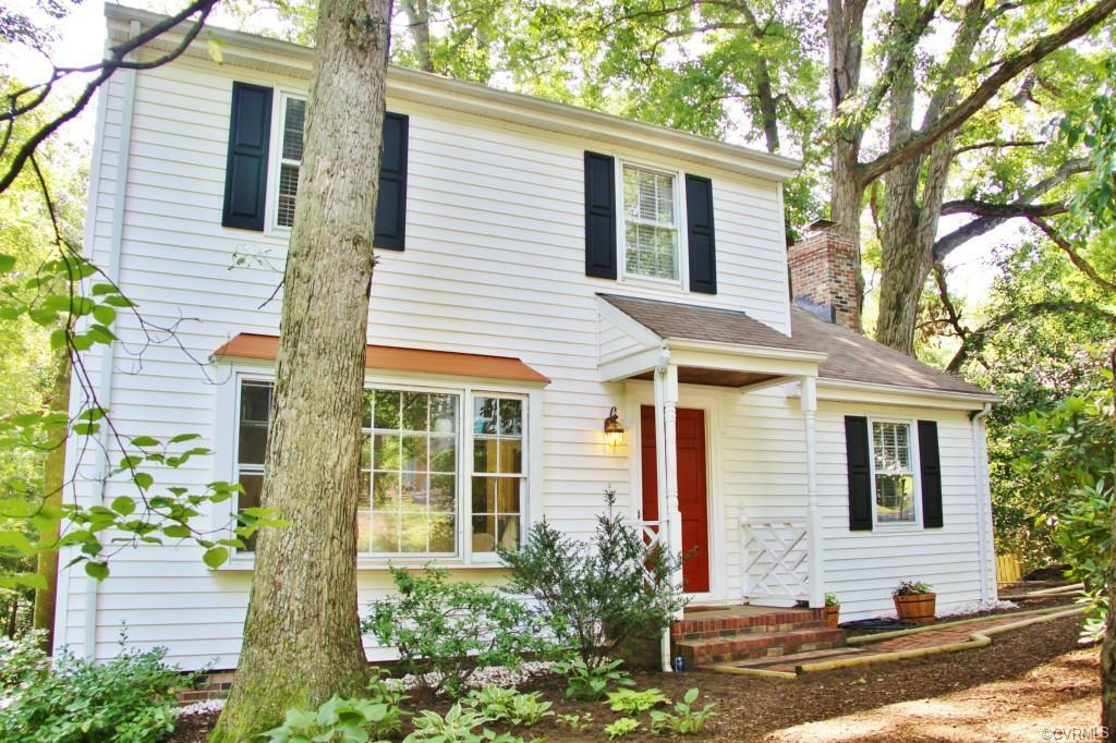 Property Photo:  8901 Brucewood Drive  VA 23235 