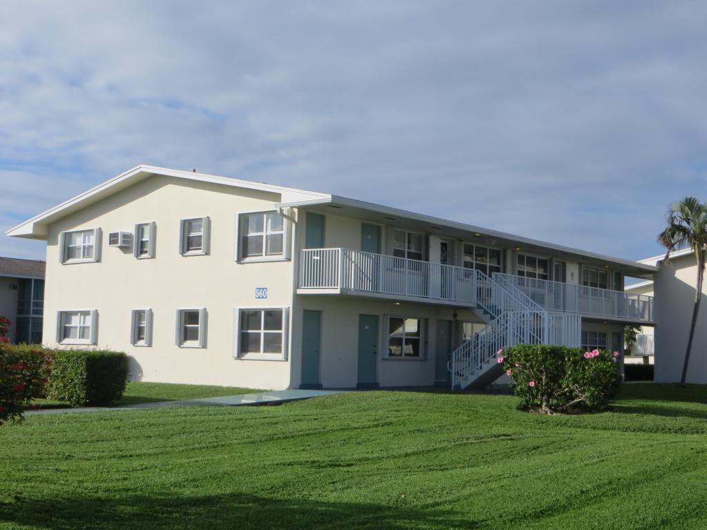 Property Photo: 560 Horizons W 110 FL 33435