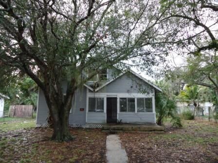Property Photo:  315 S 17th Street  FL 34950 