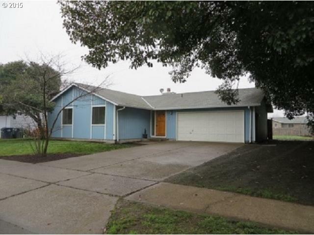 Property Photo: 4755 Stagecoach Rd OR 97402