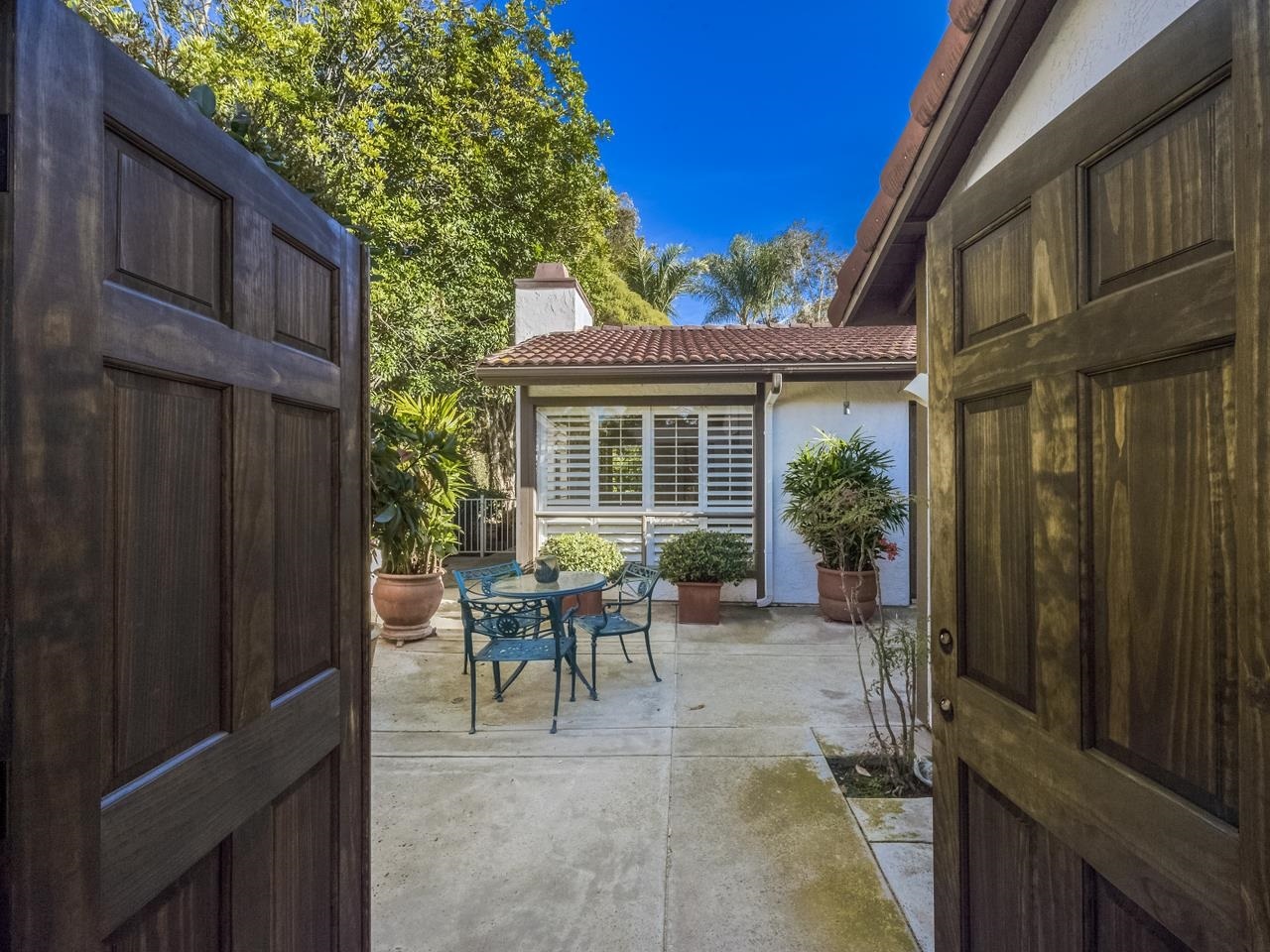 Property Photo: 2717 Anta Court CA 92009