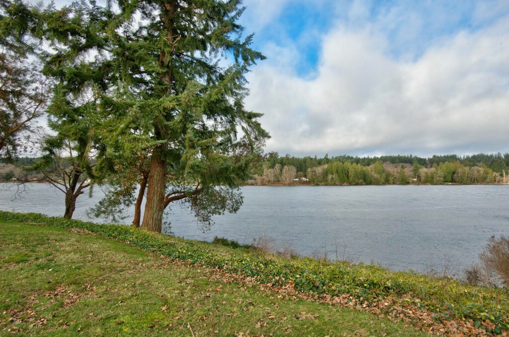 Property Photo:  15602 67th Av Ct NW  WA 98332 