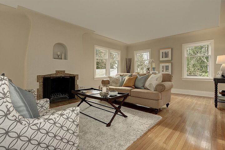 Property Photo: 6807 31st Ave NE WA 98115