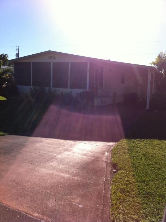 Property Photo: 7360 SE Eagle Avenue FL 33455