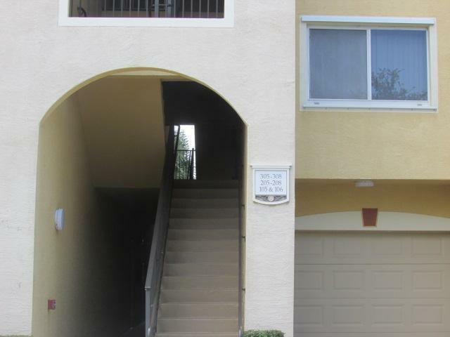 Property Photo: 350 Crestwood Circle 306 FL 33411