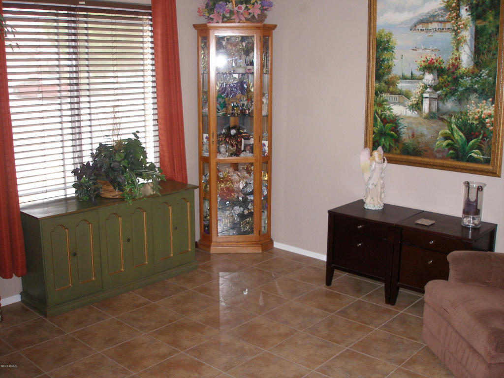 Property Photo:  211 N 152nd Drive  AZ 85338 