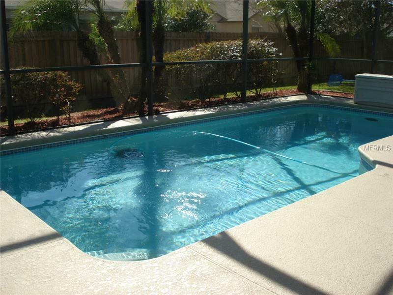 Property Photo:  5882 Autumn Chase Circle  FL 32773 