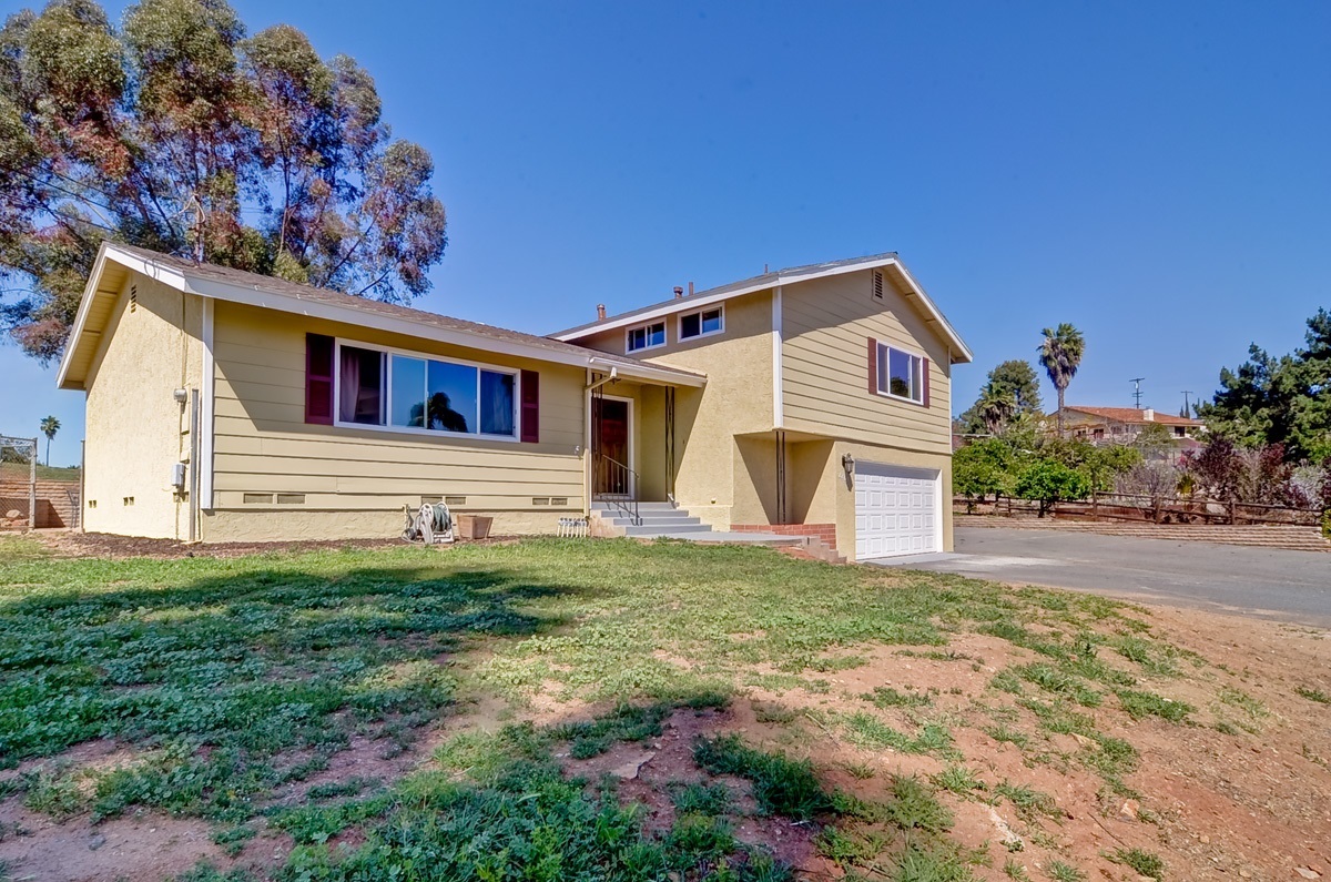 Property Photo:  2263 Warmlands  CA 92084 