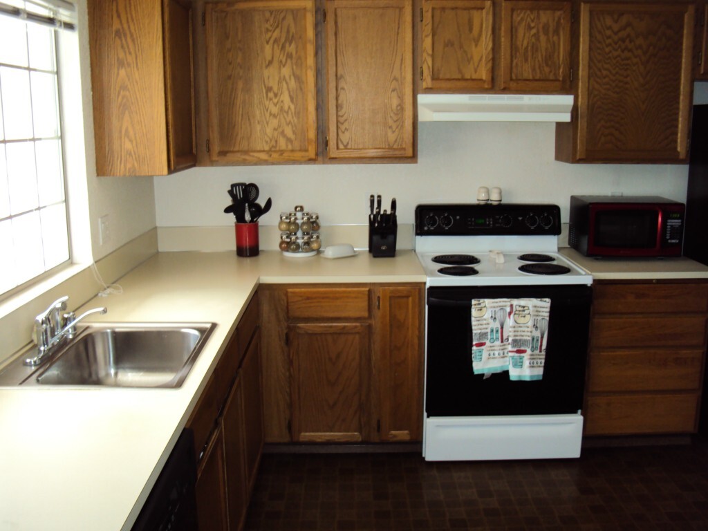 Property Photo: 5710 NE 204th Place WA 98028