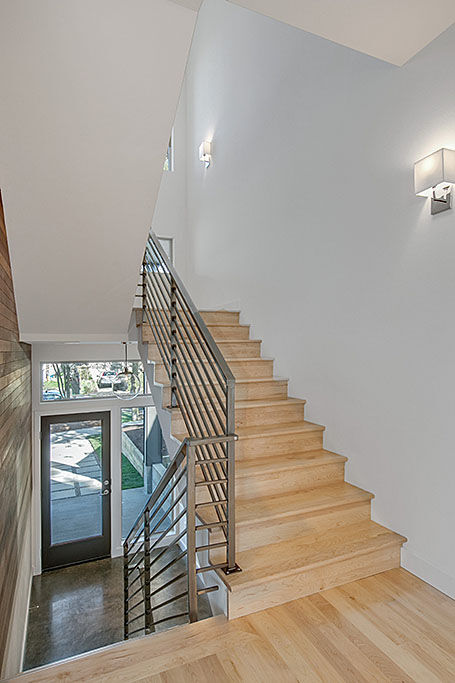 Property Photo: 123 NW 77th St WA 98117