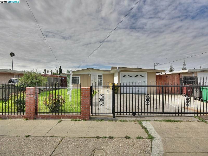 Property Photo:  28043 Ormond Ave  CA 94544 