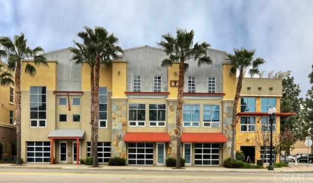 Property Photo:  910 E Santa Ana Boulevard  CA 92701 