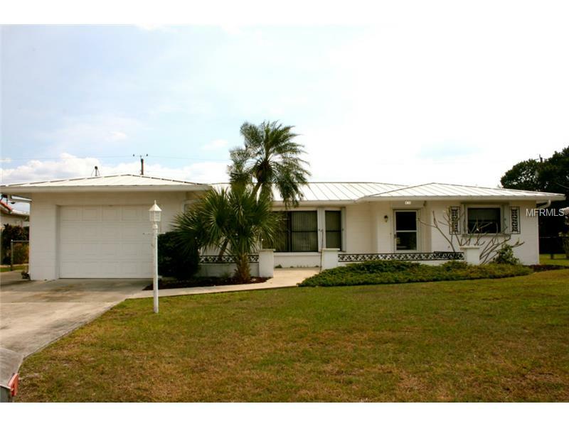 Property Photo: 436 Peppertree Road FL 34293